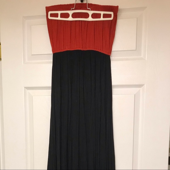 Strapless dress - Picture 1 of 3